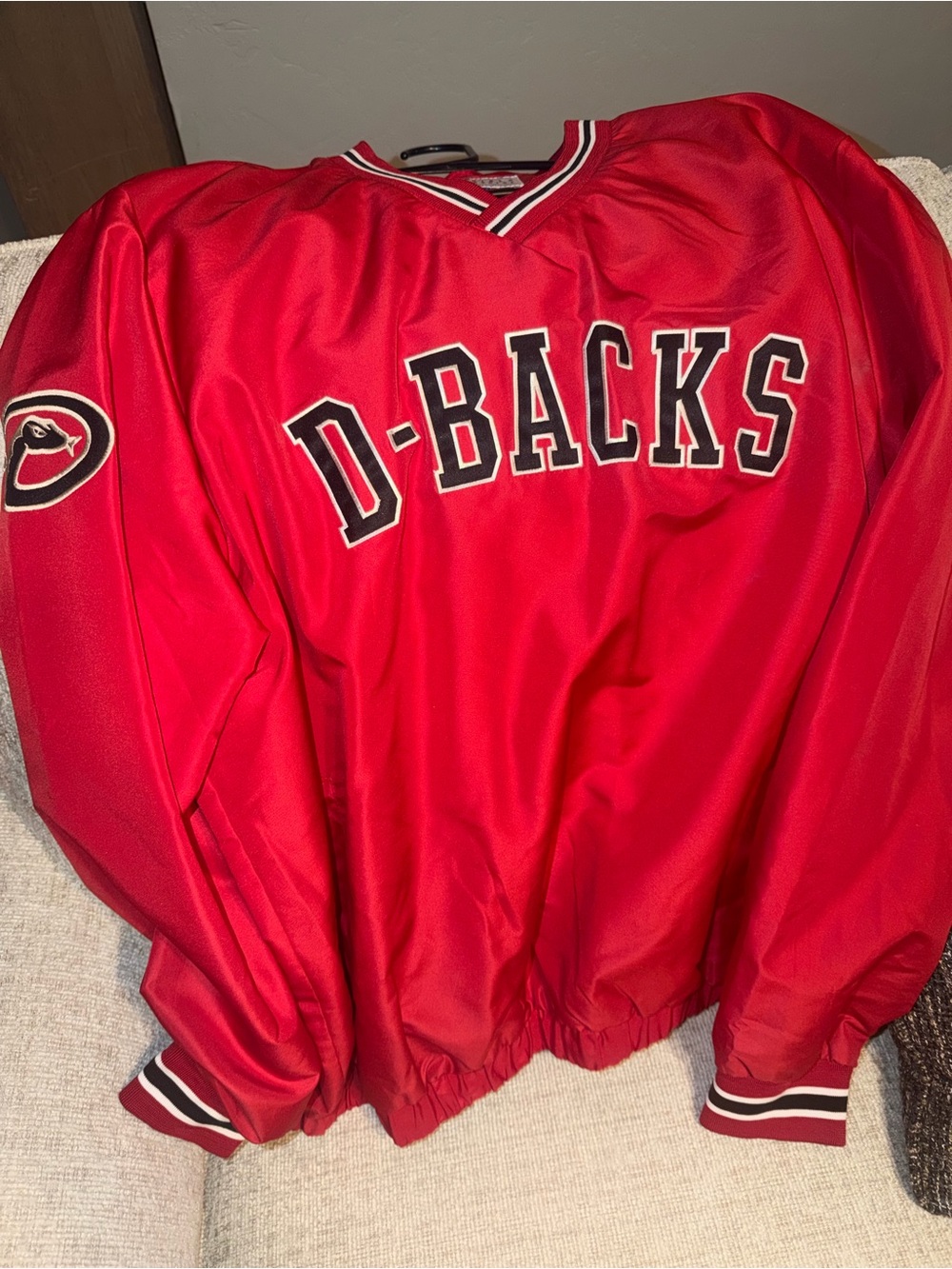 Genuine Merchandise D-Backs Red Windbreaker